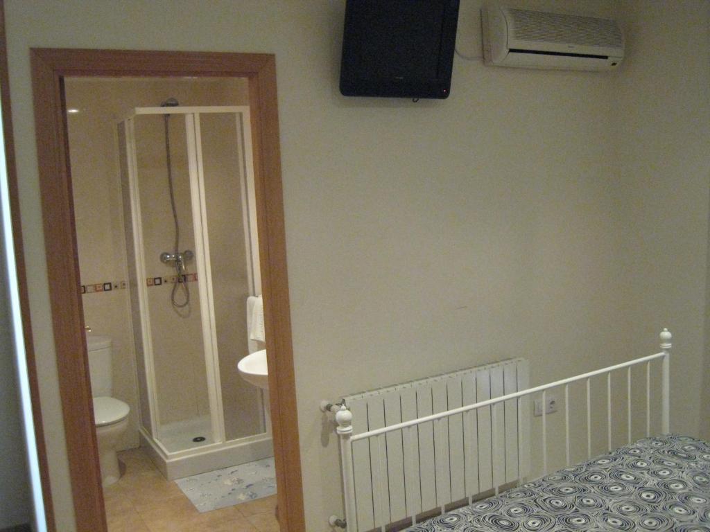 Hostal Alfajarin El Burgo de Ebro Quarto foto